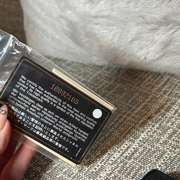 355. Chanel Leather Card Holder - Picture 13 of 13